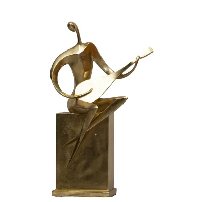 MÚSICO CON LAÚD DORADO RESINA